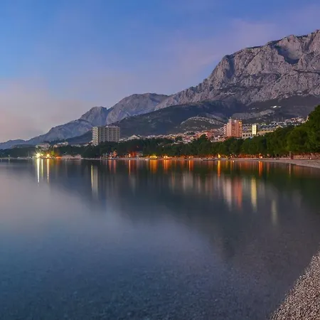 Appartement Sara Galileo Blizu Plaze Makarska