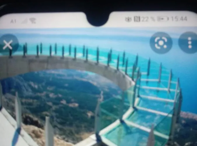 Sara Galileo Blizu Plaze