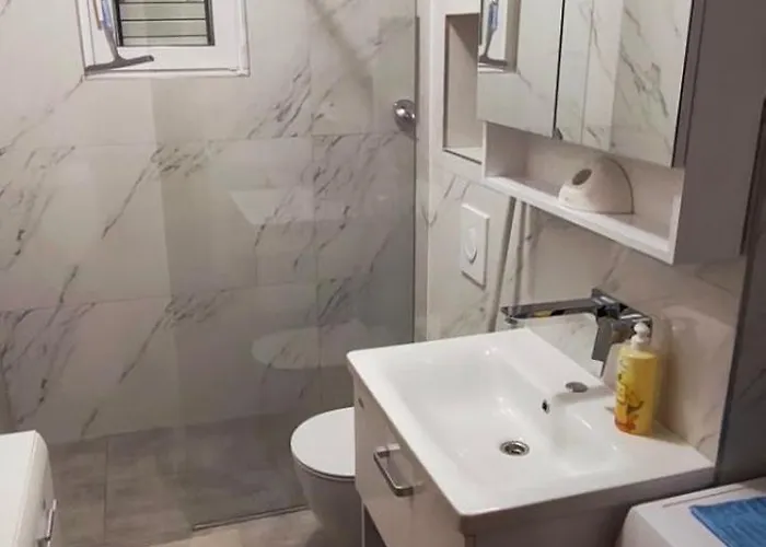 Sara Galileo Blizu Plaze * Макарська